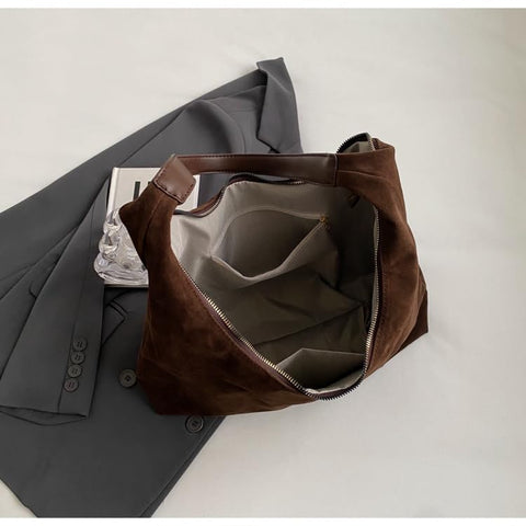Women’s Trendy Suede Tote Bag Shoulder Bags For Women Fall Underarm Bag Winter Hobo Bag Work Purses Suede Travel Handbag