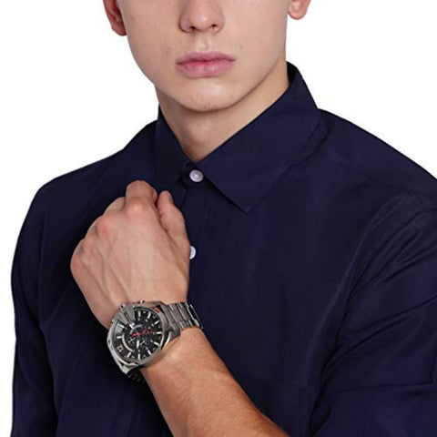 Diesel Mega Chief Stainless Steel Chronograph Men's Watch, Color: Silver (Model: DZ4308) Diesel