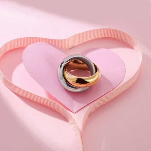 WISTIC Two-Tone Cross Chunky Bands Statement Rings for Women and Men Infinity Interlocked Rolling Criss Cross Rings Cocktail Enhancer Finger Adult Jewelry (two tone, 8) WISTIC