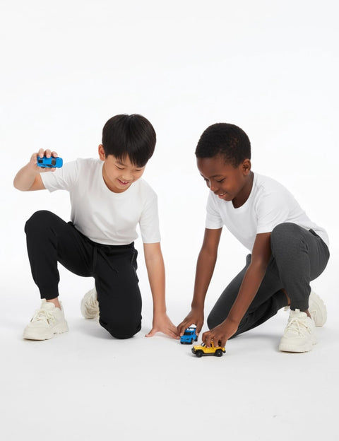 Gihuo 3 Pack Boys Sweatpants Athletic Workout Kids Joggers with Zipper Pocket Drawstring Active Casual Soft Jogging Sweat Pants (BlackLightGreyDarkGrey-S)