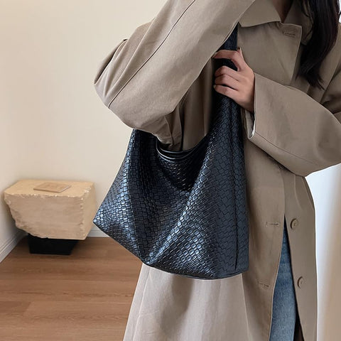 2024 Woven Leather Tote Bag for Women Top-handle Shoulder Bag, Hobo Bags Large Capacity Soft Vegan Crossbody Handbag Underarm (black)