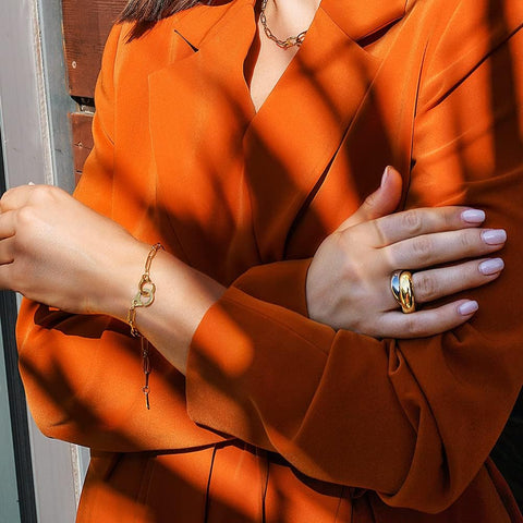 WISTIC Two-Tone Cross Chunky Bands Statement Rings for Women and Men Infinity Interlocked Rolling Criss Cross Rings Cocktail Enhancer Finger Adult Jewelry (two tone, 8) WISTIC