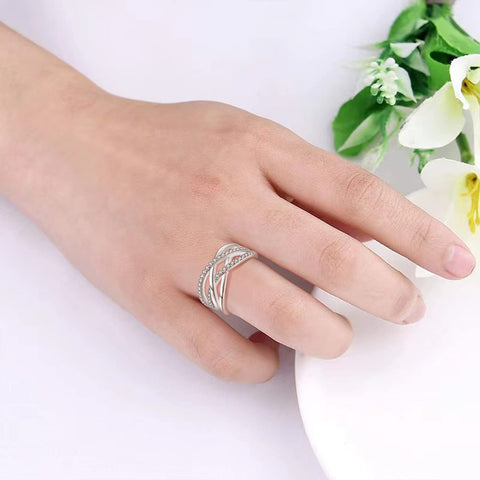 Veshon 925 Sterling Silver Infinity Criss Cross Celtic Knot Ring, 18K White Gold Plated Double X Crossover band Rings Cubic Zirconia CZ Diamond Statement Rings for Women, Size 7 Veshon