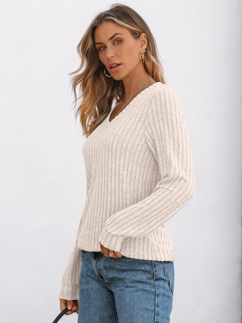 AUTOMET Womens V Neck Long Sleeve Shirt Fall Fashion Tops Tunic Dressy Casual Sweater Clothes Cute Trendy Work Outfits 2025 Apricot M