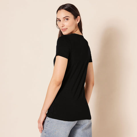 Amazon Essentials Women's Regular-Fit Short-Sleeve Crewneck T-Shirt, Pack of 4, Black/White, X-Large Amazon Essentials