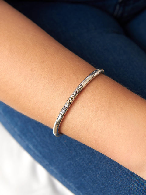 DEVATA Sterling Silver 925 with 18K Gold Accents Bali Accent Slide-on Bangle Bracelet DHK3526ATT (Size Medium) DEVATA