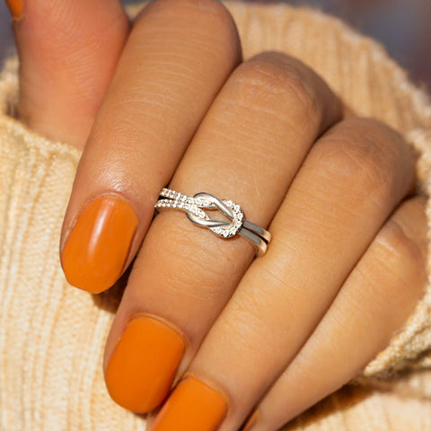 Story Jewellery Promise Rings for Women, Sterling Silver Cubic Zirconia Infinity Knot Wedding Engagement Statement Rings, Birthday Christmas Valentine’s Day Gifts for Women (US Size 07) STORYJEWELLERY