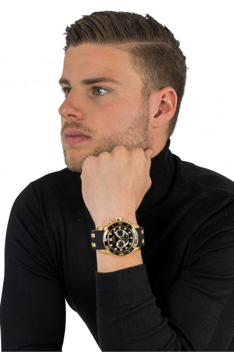Invicta Men's 6981 Pro Diver Collection Chronograph Black Dial Black Dress Watch Invicta