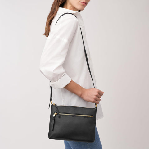 Fossil Women's Fiona Leather Small Crossbody Purse Handbag, Black (Model: ZB7266001) Fossil