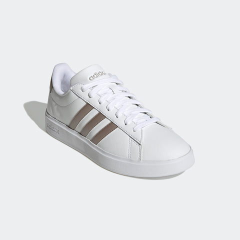 adidas Women's Grand Court 2.0 Tennis Shoe adidas