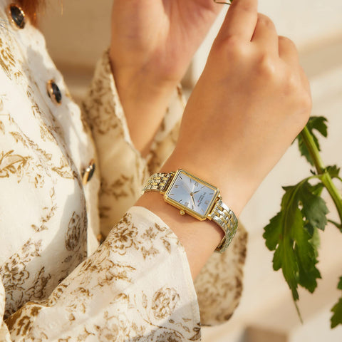 VICTORIA HYDE Gorgeous Women's Watch Green Mother of Pearl Dial Elegant Timepiece Rectangular Face Watches with Black Leather Band (Light Gold) VICTORIA HYDE