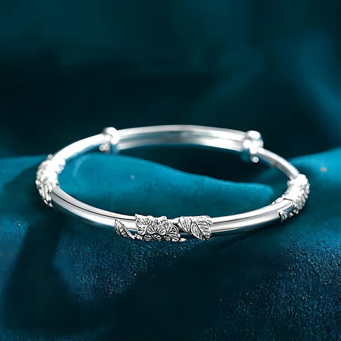 Kim Carrey S925 Silver Bangle Bracelet for Women, Elegant Women‘s Sterling Silver Bracelet Bangle Adjustable 6.4-7.8 inches Small Size (Leaf) Kim Carrey