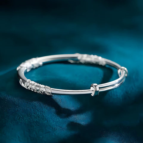 Kim Carrey S925 Silver Bangle Bracelet for Women, Elegant Women‘s Sterling Silver Bracelet Bangle Adjustable 6.4-7.8 inches Small Size (Leaf) Kim Carrey