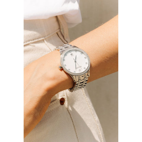 Bulova Ladies' Classic Crystal Stainless Steel 3-Hand Quartz Watch, White Mother-of-Pearl Dial Style: 96M144 Bulova