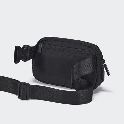 Pander Two Way Zipper Fanny Pack Nylon Everywhere Belt Bag for Women, Water Repellent Waist Packs, Crossbody Bags with Adjustable Strap (Black).