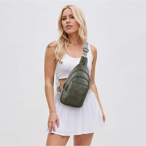 TANTOMI Crossbody Bags for Women Travel Crossbody Purses Green Sling Bag for Women Small Vegan Leather Fanny Packs with Adjustable Strap