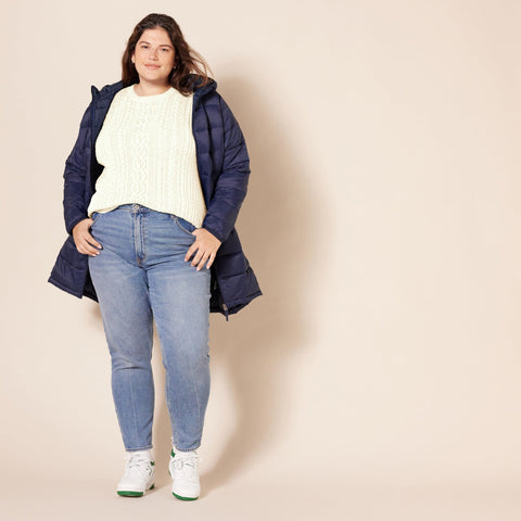 Amazon Essentials Women's Soft Fisherman Cable Long-Sleeve Crewneck Sweater (Available in Plus Size), Cream, Medium