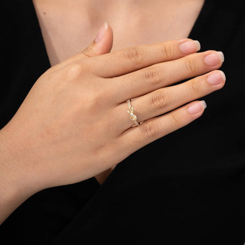 Amazon Essentials 10K Gold Dainty Bow Ring set with Round Cut Infinite Elements Cubic Zirconia (.216 cttw), Size 5 (previously Amazon Collection) Amazon Essentials