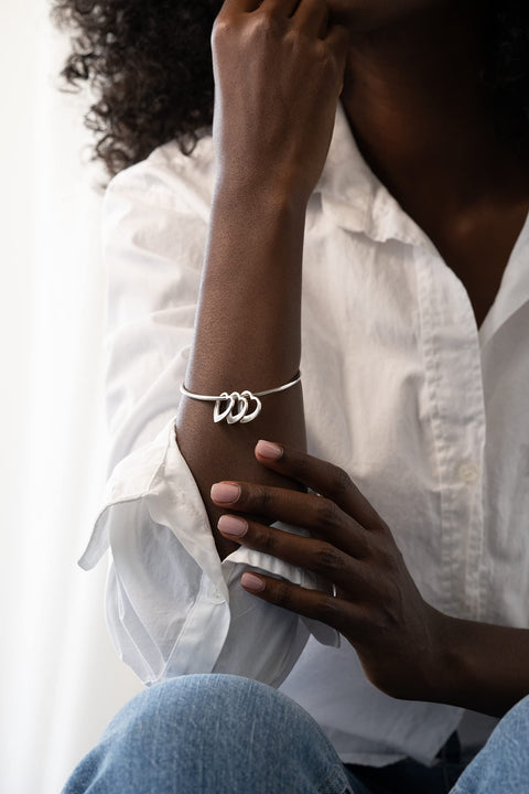 MyNameNecklace MYKA - Personalized Bracelet Bangle with Heart Pendants - Custom Made Multiple Pendant Jewelry Wife Women Christmas Gift (Sterling Silver) MyNameNecklace