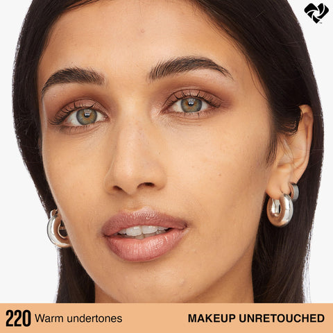 Maybelline Super Stay Lumi-Matte Foundation, Lightweight and Buildable Full Coverage Foundation Makeup For Up To 30HR Wear, 220, 1 Count