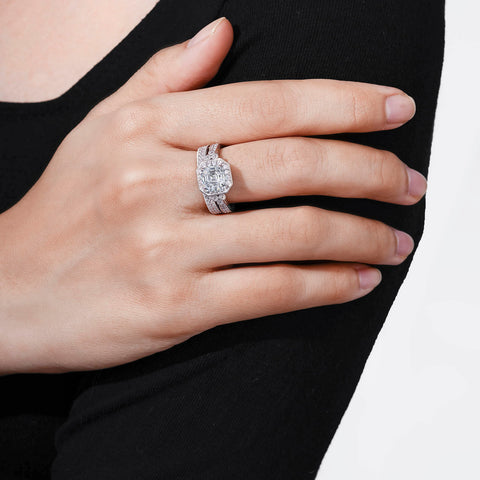 Amazon Essentials Platinum Plated Sterling Silver Infinite Elements Cubic Zirconia Asscher Antique Ring, Size 9 (previously Amazon Collection) Amazon Essentials