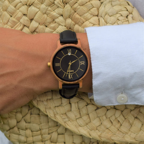Zeitholz Wooden Watch Women, Wooden Watch, Gifts, Analog Watch, Date, New Rosenbach Collection 36mm, Natural Wood, Japanese Quartz Movement, Leather Strap. (Black) Zeitholz