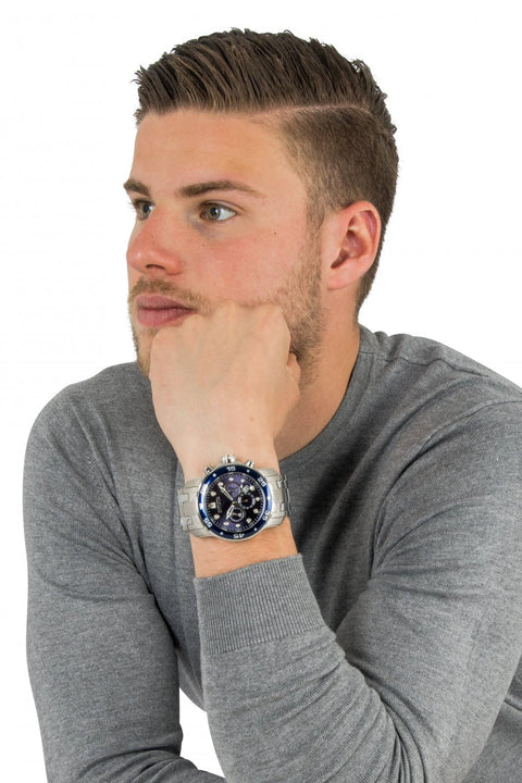 Invicta Men's 0070 "Pro Diver Collection" Stainless Steel and Blue Dial Watch Invicta