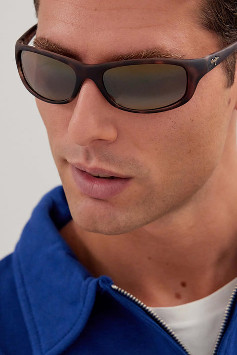Maui Jim Men's and Women's Kipahulu Polarized Wrap Sunglasses, Matte Tortoise Rubber/HCL® Bronze, Small
