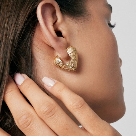 Hey Harper Hoop Gold Engraved Heart Daphne Anisa Earrings For Women Trendy - Lightweight Waterproof & Sweatproof Jewerly