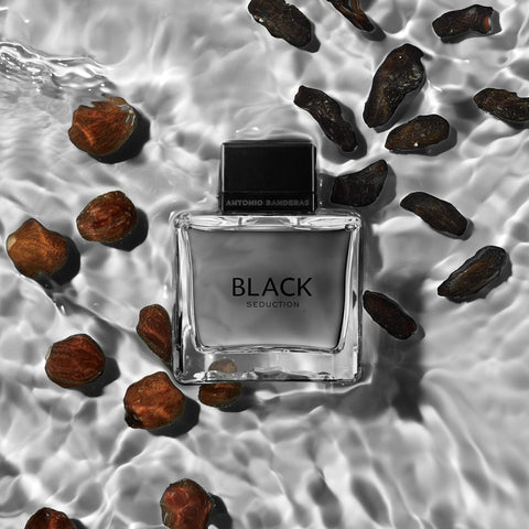 Antonio Banderas Perfumes - Black Seduction - Eau de Toilette Spray for Men - Long Lasting - Elegant, Masculine and Sexy Fragance - Amber Woody Scent- Ideal for Special Events - 3.4 Fl Oz BANDERAS