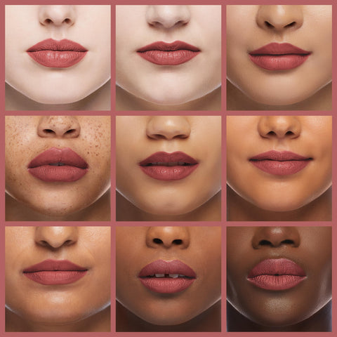 MAC Lustre Lipstick - HUG ME - Neutral flesh pink MAC