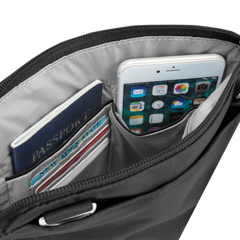 Travelon Classic, Black, 9 x 10.5 x 1 Travelon