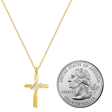 GILDED Small 10 Karat Yellow Gold Natural Round-Cut Diamond Accent 3 Stone Cross Pendant with an 18 Inch Chain GILDED