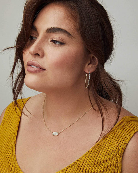 Kendra Scott Elisa Pendant Necklace for Women, Fashion Jewelry, 14k Rose Gold-Plated, Iridescent Drusy Kendra Scott
