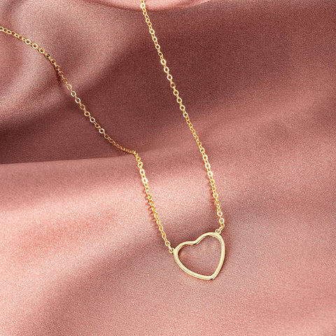Tewiky Heart Necklace, Cute Necklaces for Teen Girls 14k Gold Plated Trendy Open Heart Choker Necklaces Aesthetic Dainty Gold Necklace Simple Gold Jewelry for Women Girls Gifts Tewiky